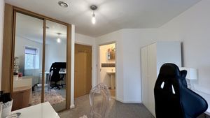 Photo 9- click for photo gallery